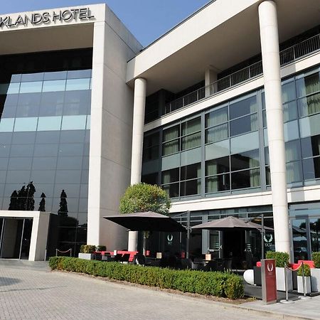 Brooklands Hotel & Spa Weybridge Exterior foto